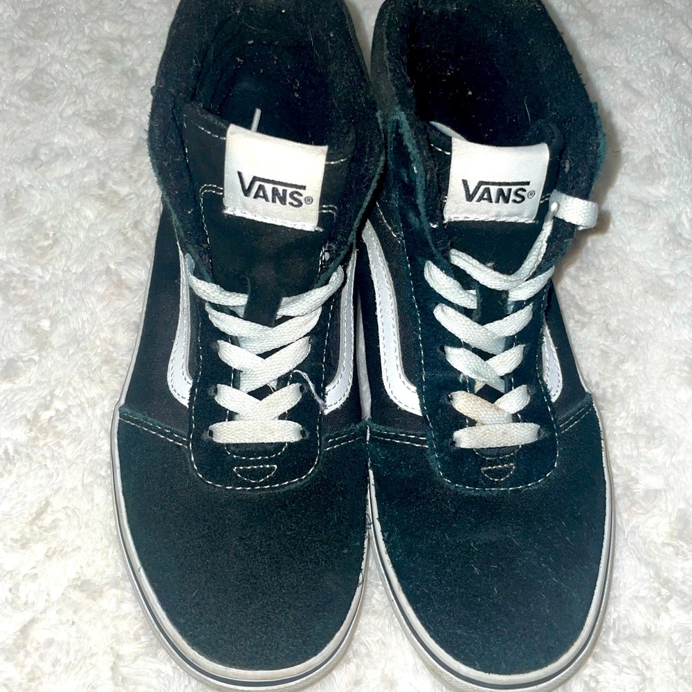 EUC Vans black and white hi-tops Youth size 4.5